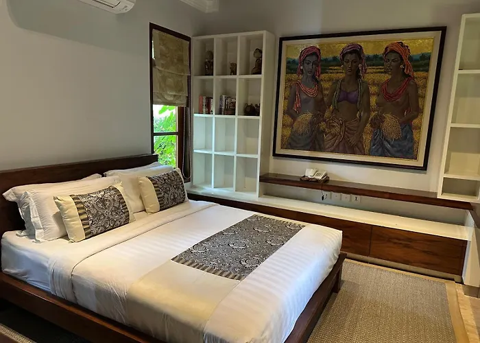 Azure Aura Luxury 5 Star Bali Cliffside Ocean View, Pool And Garden Villa