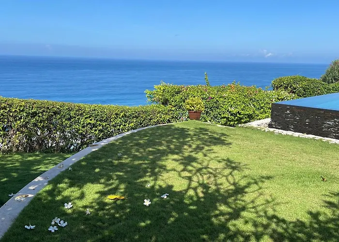 Azure Aura Luxury 5 Star Bali Cliffside Ocean View, Pool And Garden Villa Uluwatu