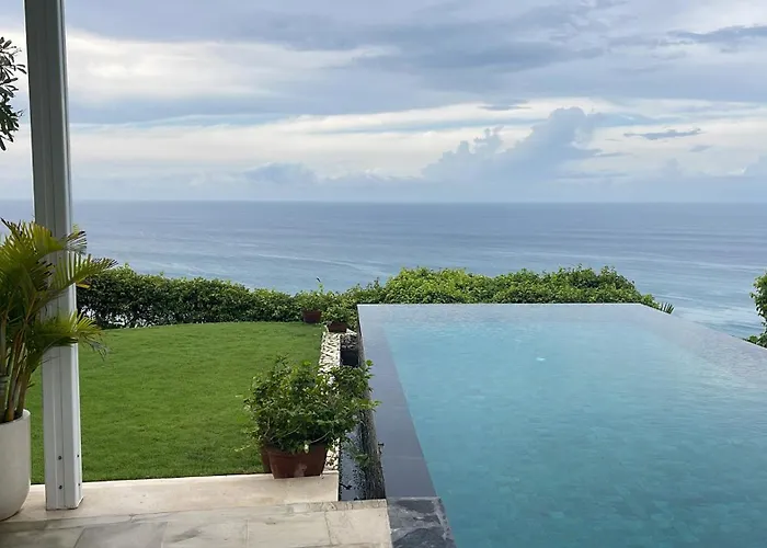 Azure Aura Luxury 5 Star Bali Cliffside Ocean View, Pool And Garden Villa Uluwatu