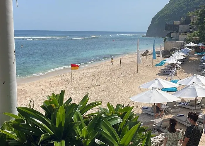 Villa Azure Aura Luxury 5 Star Bali Cliffside Ocean View, Pool And Garden