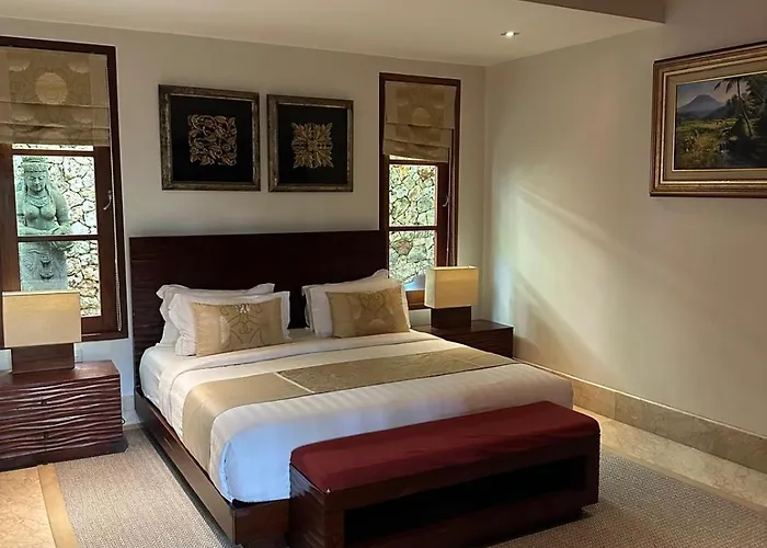 Azure Aura Luxury 5 Star Bali Cliffside Ocean View, Pool And Garden Uluwatu