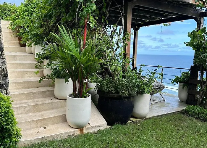 Villa Azure Aura Luxury 5 Star Bali Cliffside Ocean View, Pool And Garden Uluwatu