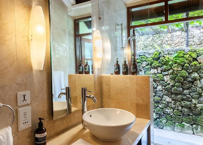 Azure Aura Luxury 5 Star Bali Cliffside Ocean View, Pool And Garden * Uluwatu